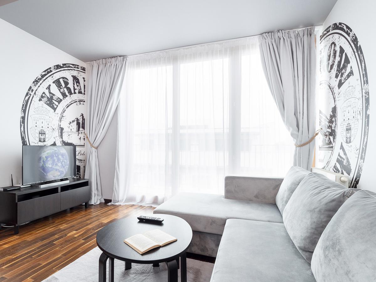 Wawel Angel Plaza Apartments By Amstra Luxury Apartments クラクフ エクステリア 写真